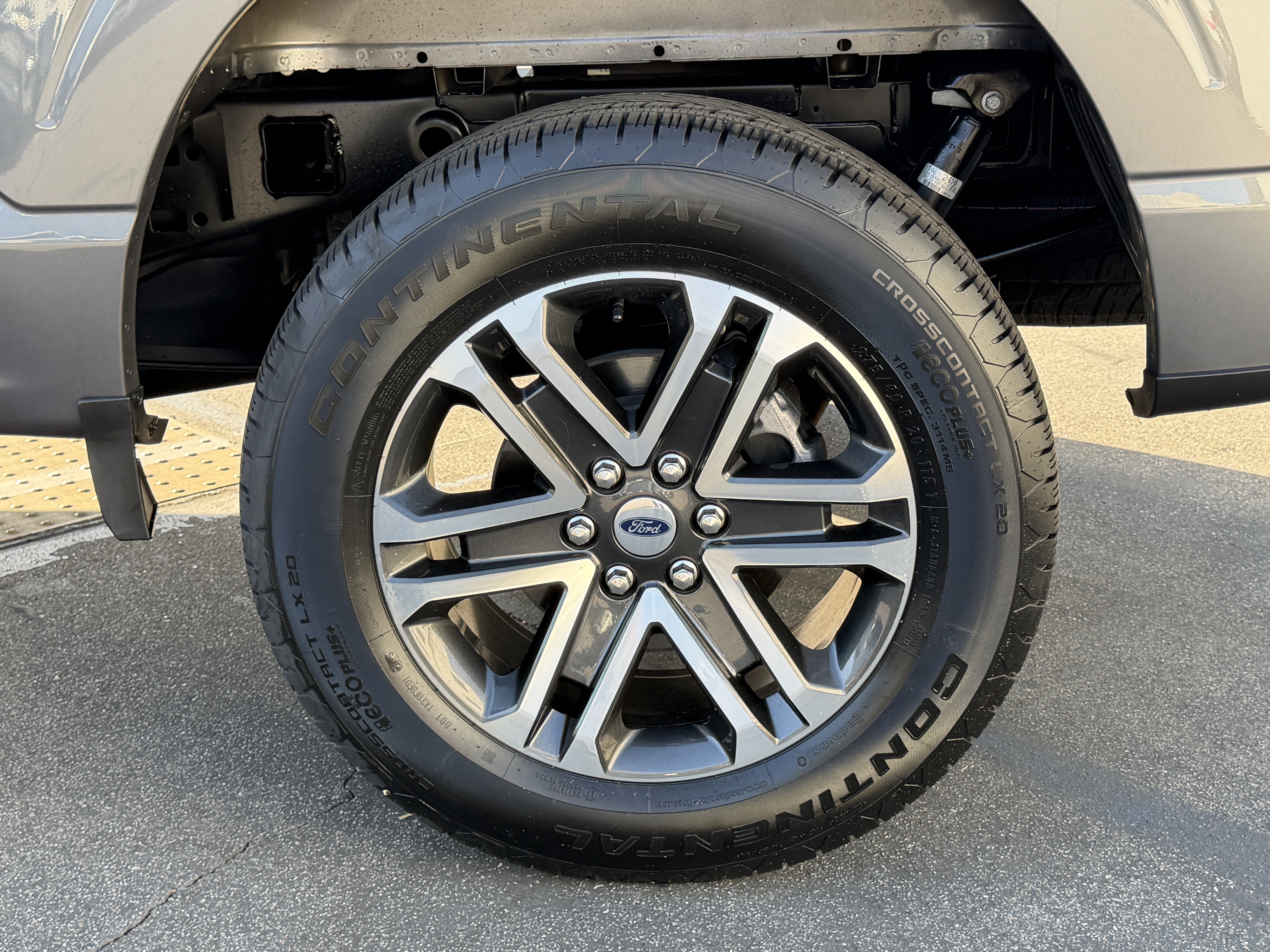 Certified 2023 Ford F150 XL w/ STX Appearance Package AWD/4WD image 11