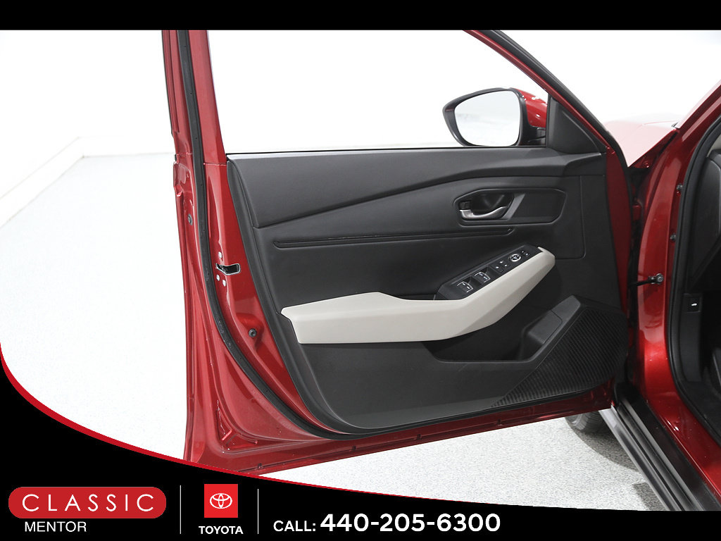Used 2024 Honda Accord EX image 4