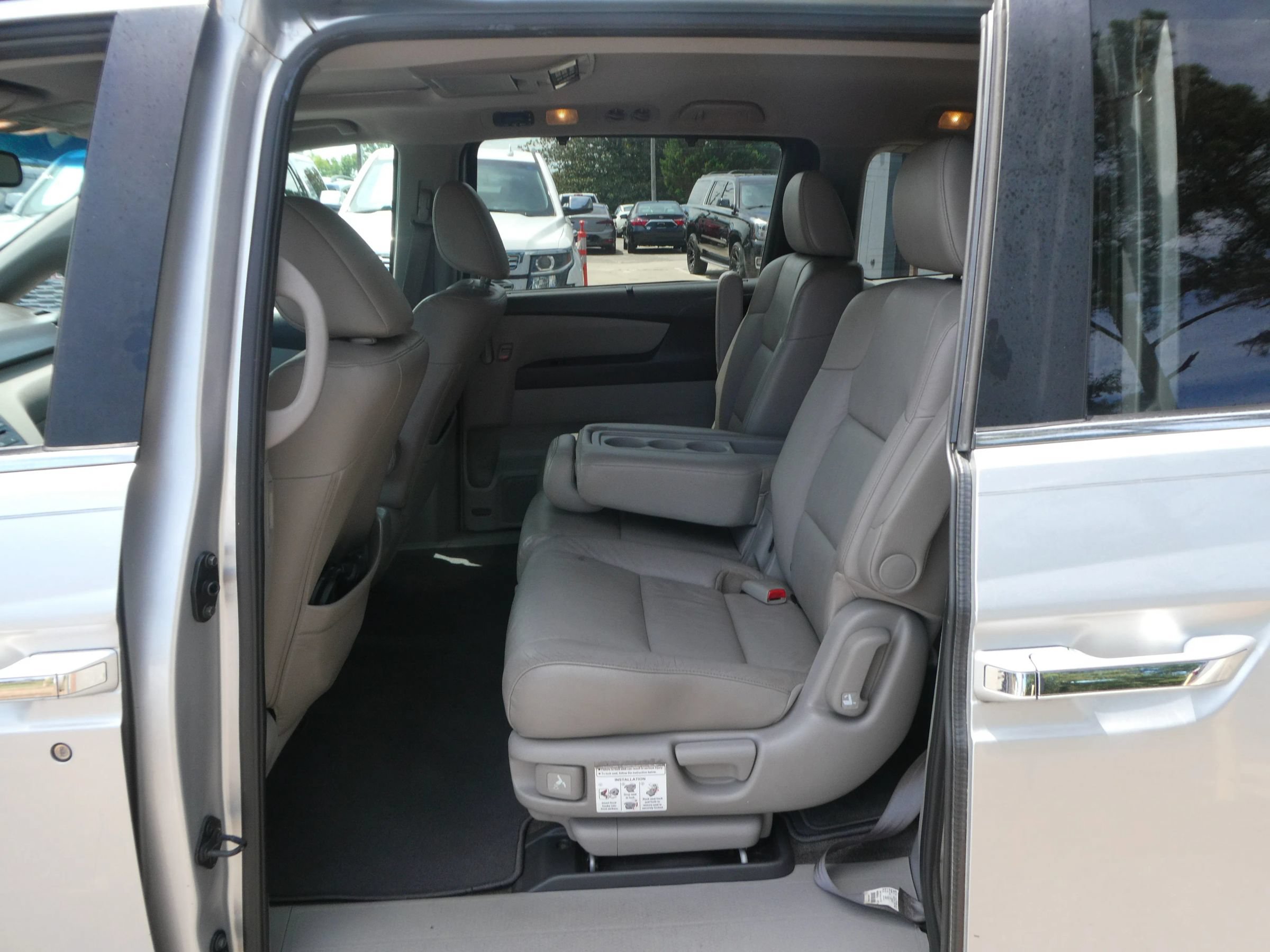 Used 2011 Honda Odyssey EX-L image 31
