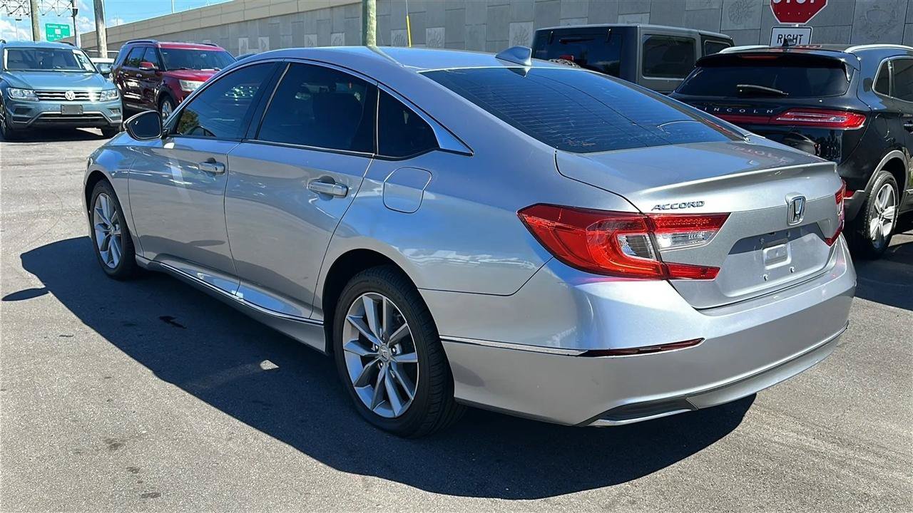 Used 2018 Honda Accord EX-L image 7