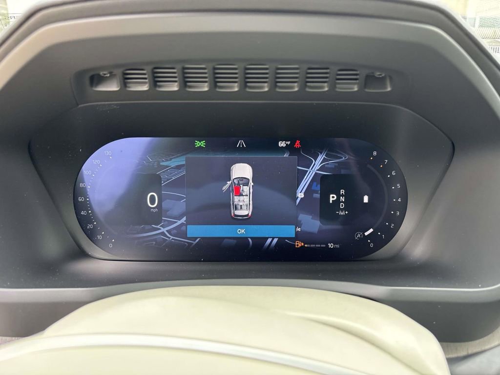 New 2026 Volvo XC90 B6 Ultra w/ Protection Package Premier image 16