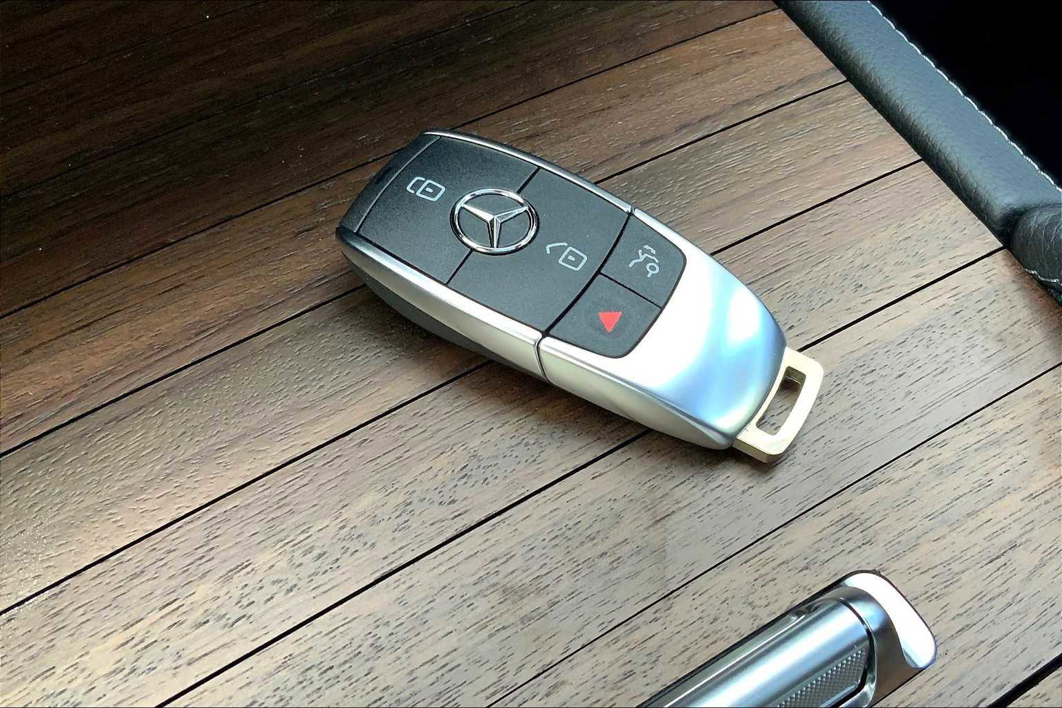 Certified 2025 Mercedes-Benz GLE 350 4MATIC image 21
