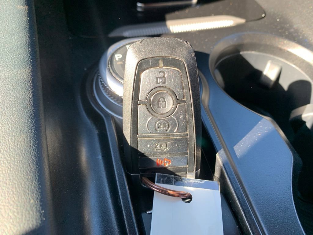 Used 2025 Ford Escape ST-Line image 29