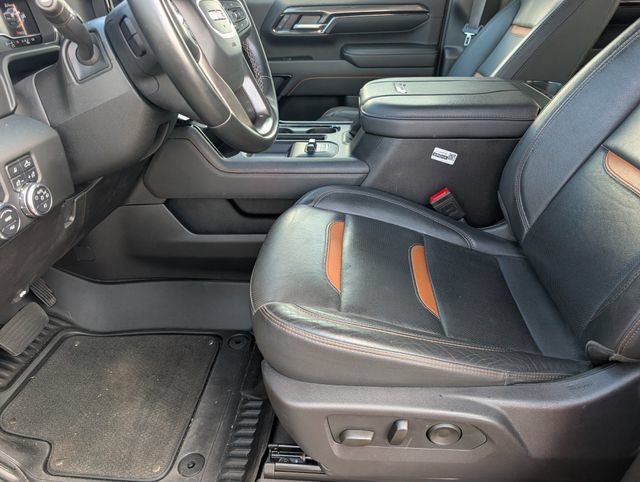 Used 2024 GMC Sierra 2500 AT4 w/ AT4 Preferred Package AWD/4WD image 14