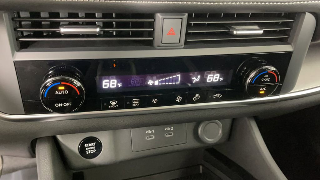 New 2025 Nissan Rogue SV image 20