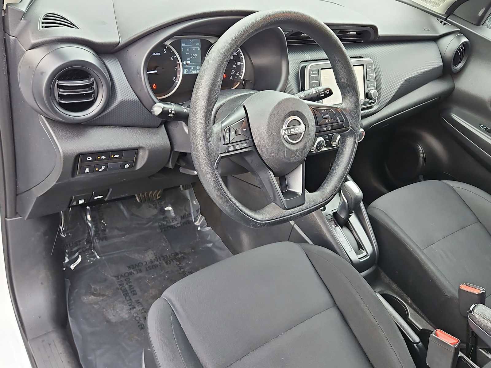 Used 2023 Nissan Kicks S image 10