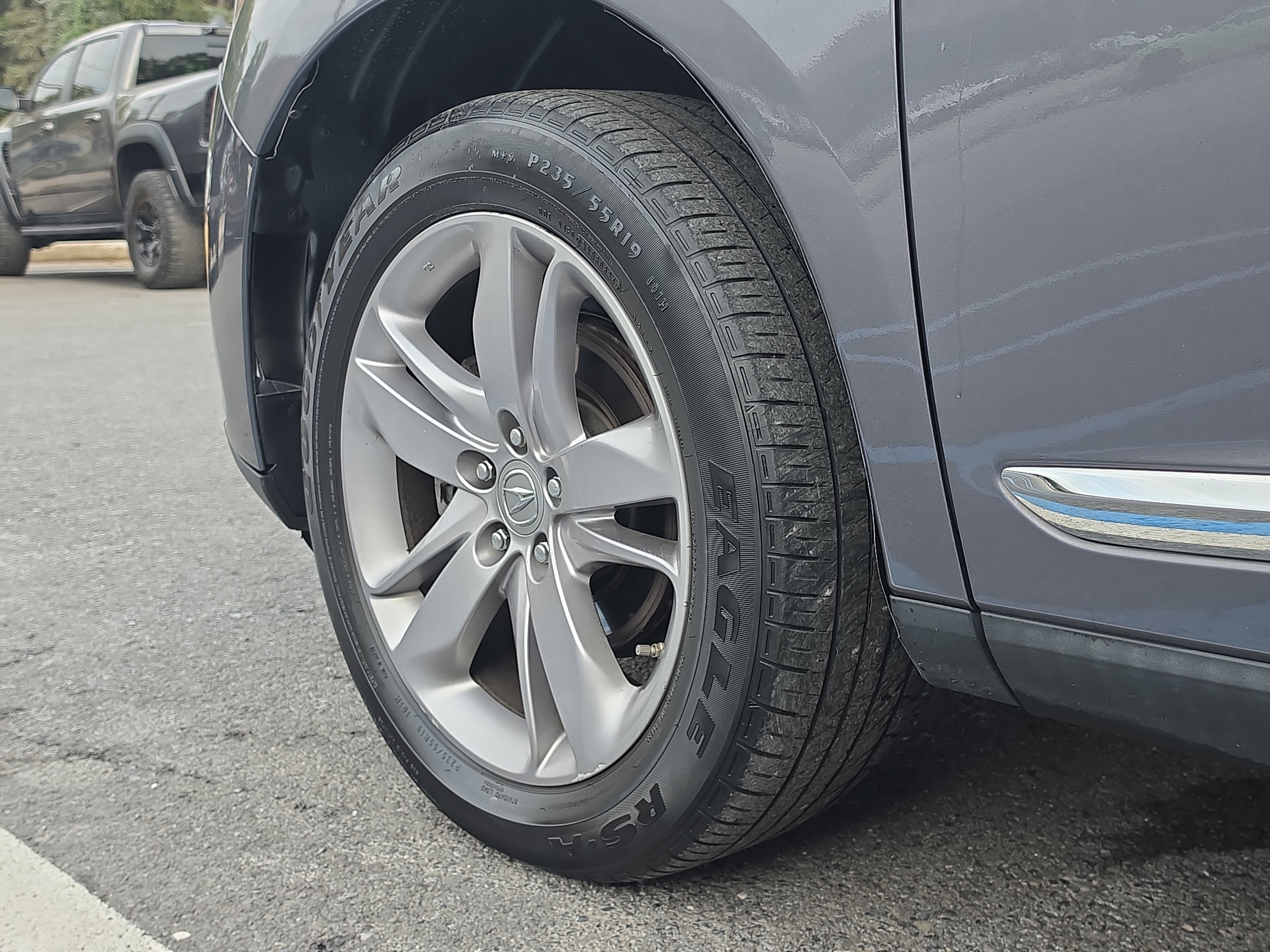 Used 2019 Acura RDX w/ Advance Package AWD/4WD image 11