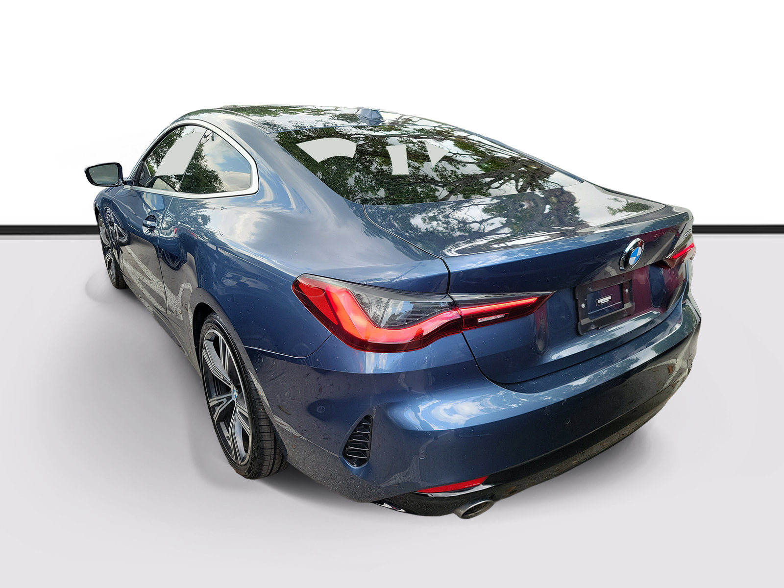 Certified 2024 BMW 430i Coupe w/ Convenience Package RWD image 3