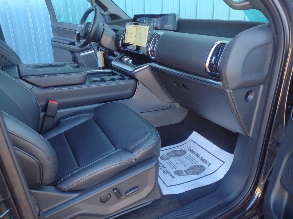 New 2026 Ford Expedition Max Platinum w/ Stealth Performance Package image 37