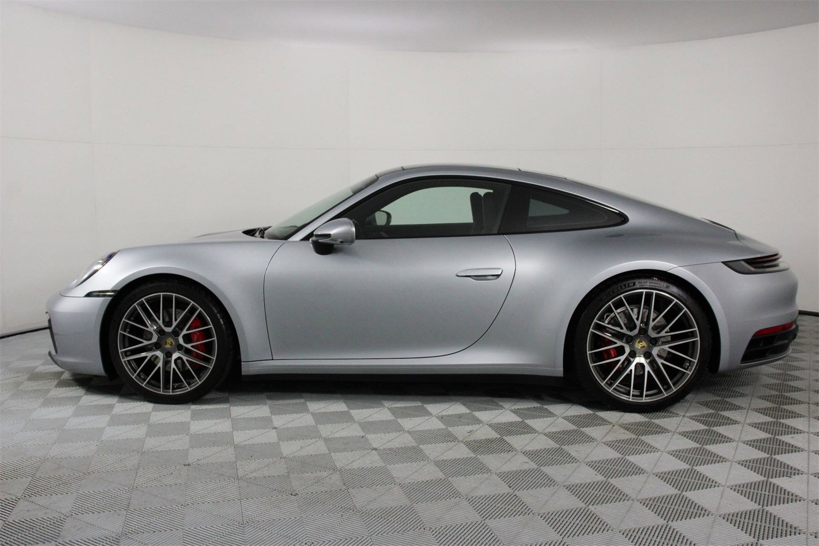 Used 2022 Porsche 911 Carrera 4S image 2