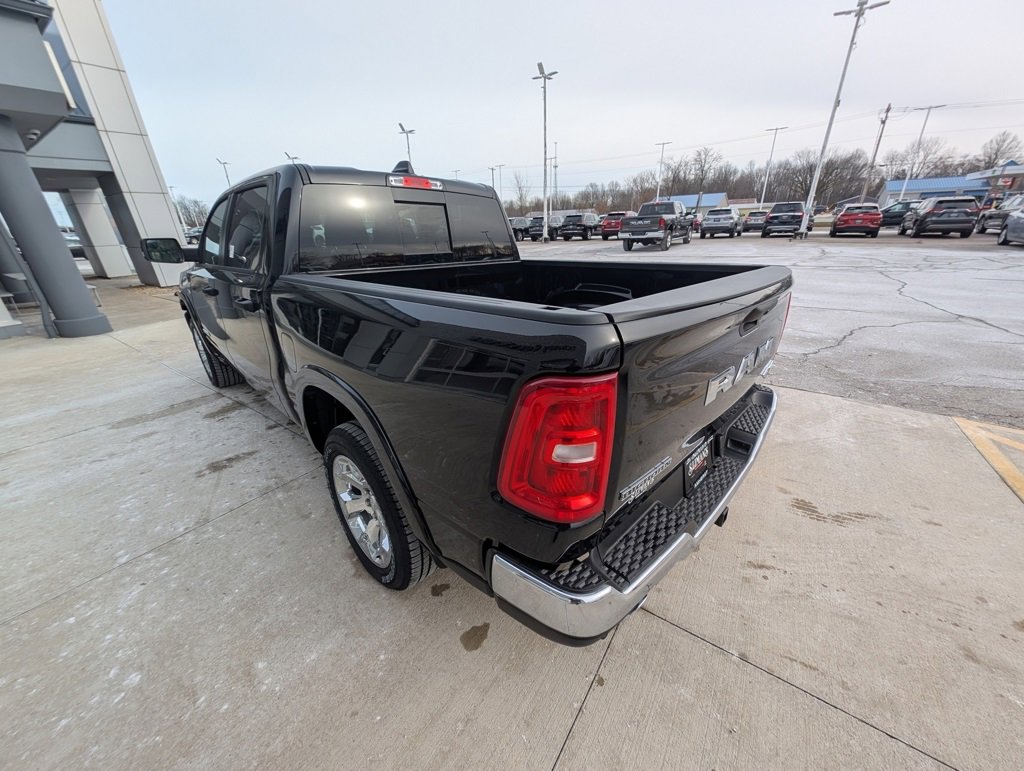 New 2026 RAM 1500 4x4 Crew Cab image 6