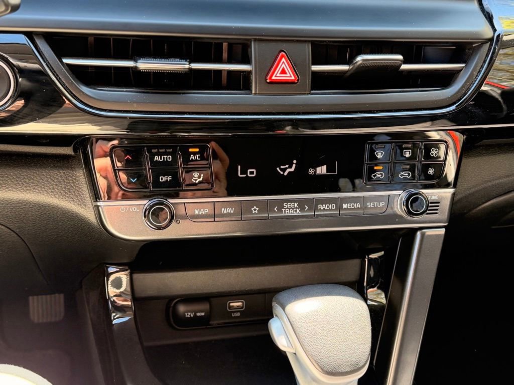 Used 2024 Kia Seltos X-Line AWD/4WD image 21