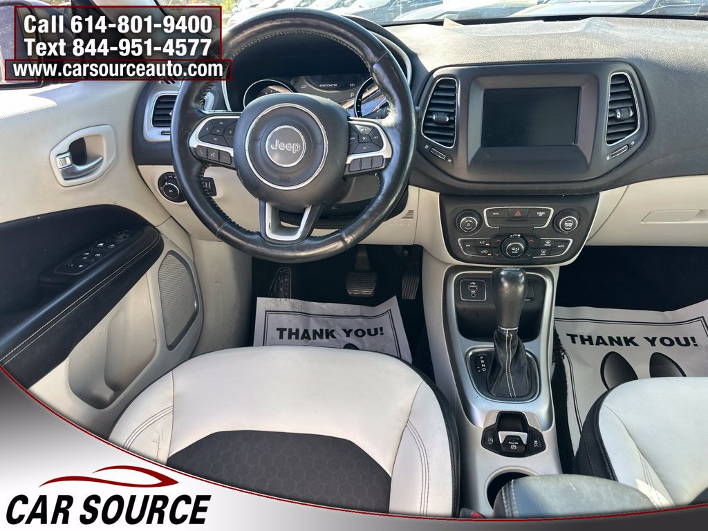 Used 2018 Jeep Compass Latitude w/ Popular Equipment Group FWD image 17