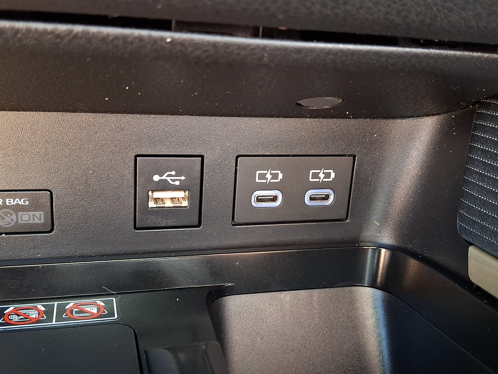 Used 2026 Toyota Camry SE FWD image 23