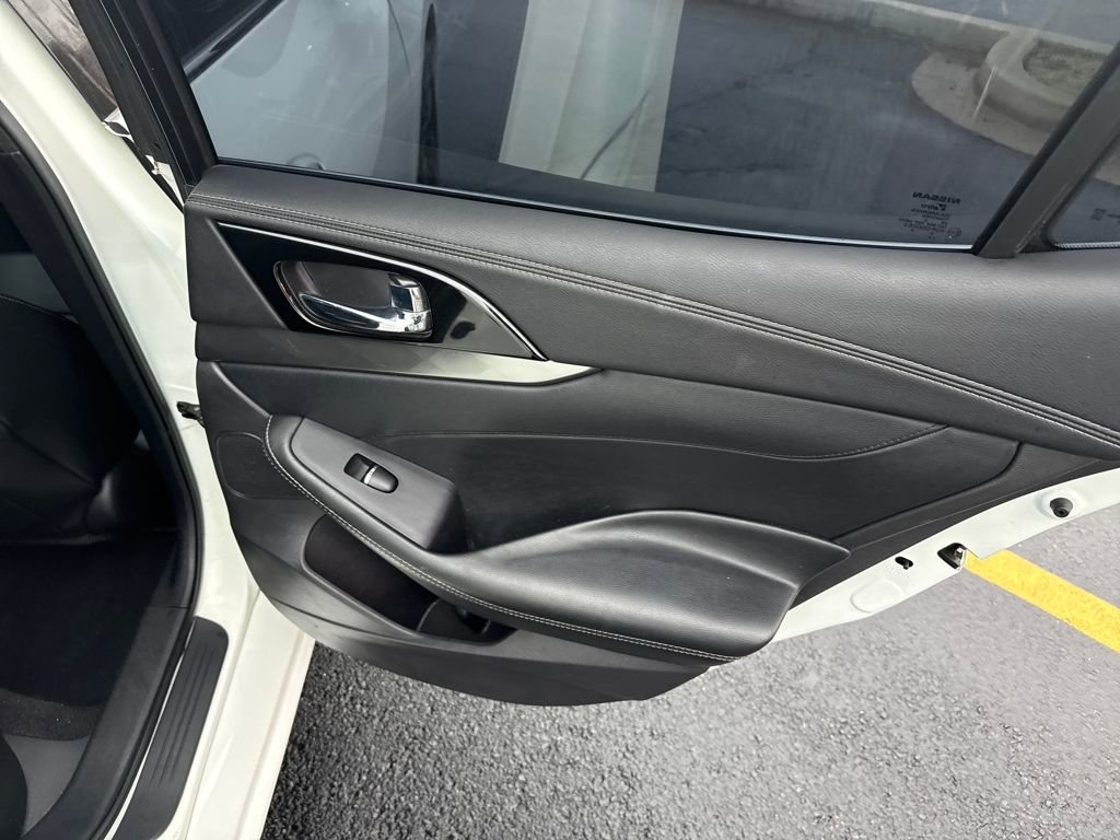 Used 2021 Nissan Maxima 3.5 SV w/ Floor Mat Group image 48