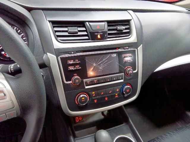 Used 2017 Nissan Altima 2.5 S w/ Power Driver Seat Package FWD image 16
