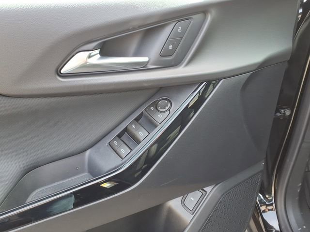 New 2026 Chevrolet Equinox LT w/ Convenience Package II image 18