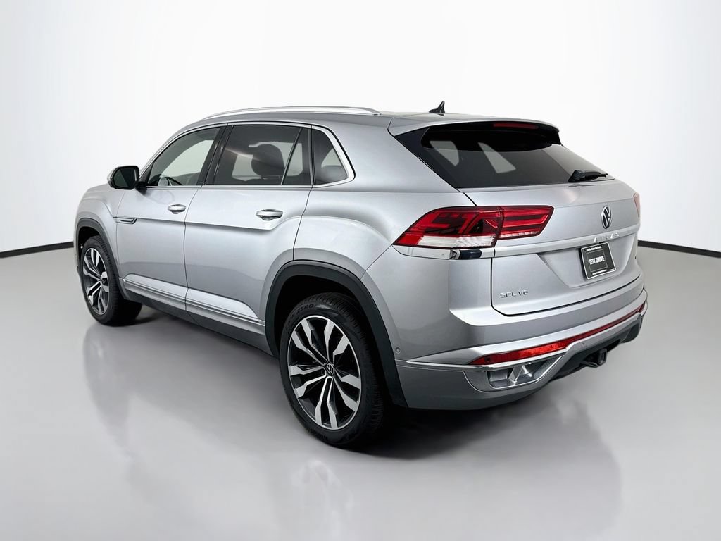 Used 2023 Volkswagen Atlas Cross Sport SEL Premium R-Line AWD/4WD image 3