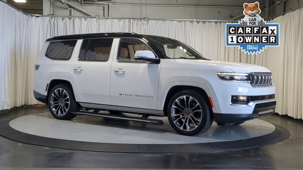 Used 2022 Jeep Grand Wagoneer Series III AWD/4WD image 2