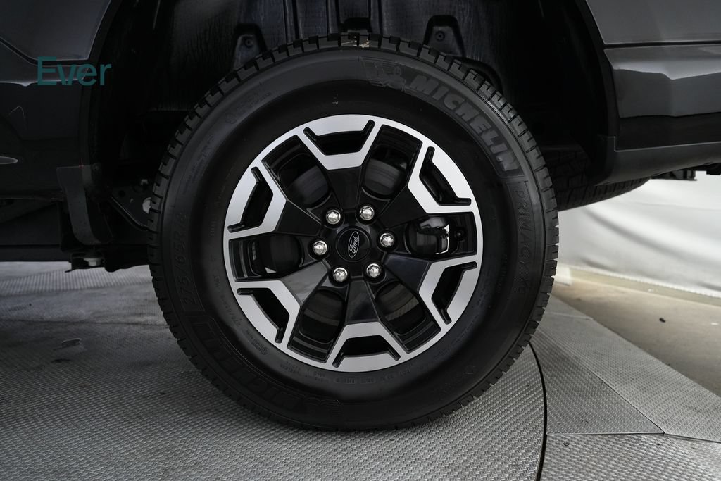 Used 2022 Ford F150 Lightning Pro AWD/4WD image 13