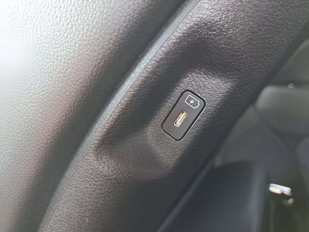 Used 2023 Kia Sportage X-Line image 8