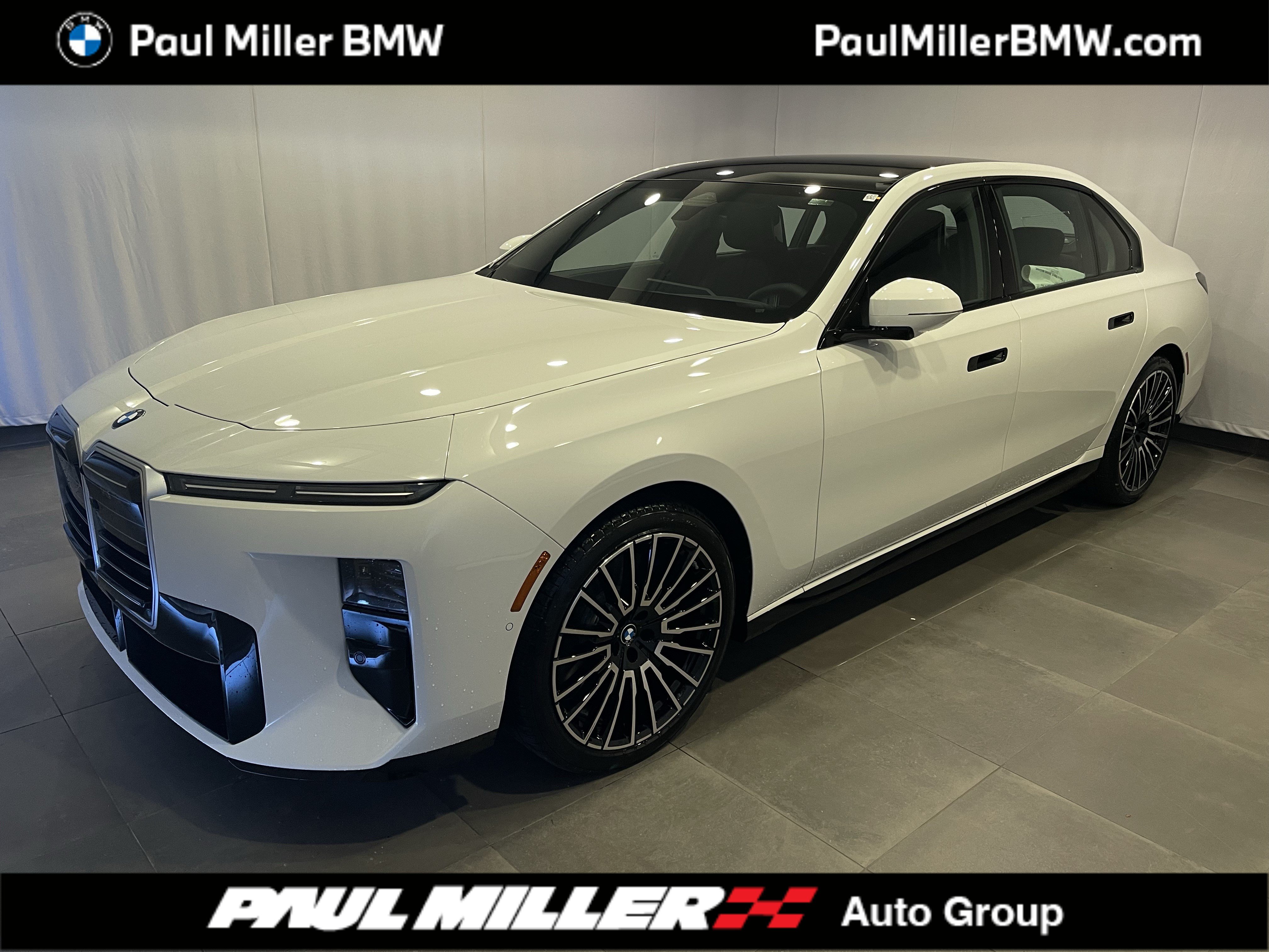 New 2027 BMW 740i xDrive w/ M Sport Package