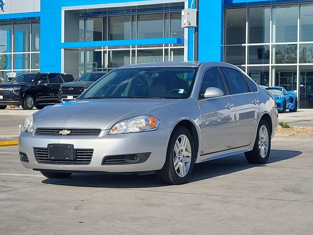 Used 2011 Chevrolet Impala LT w/ Luxury Edition Package FWD image 4
