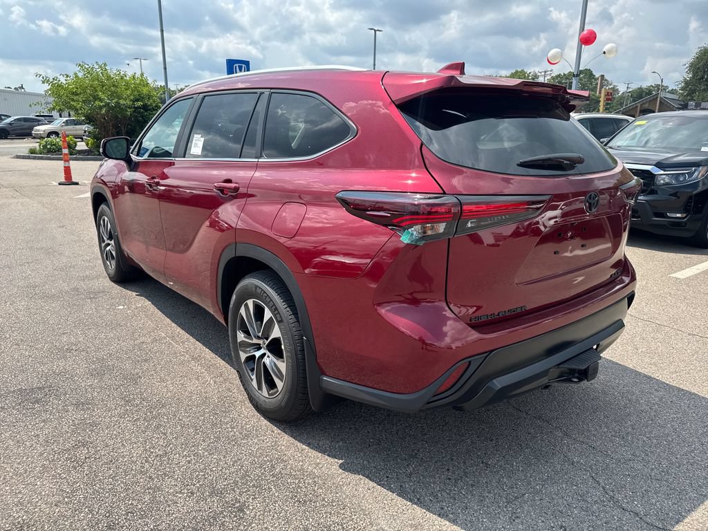 New 2026 Toyota Highlander XLE AWD/4WD image 5