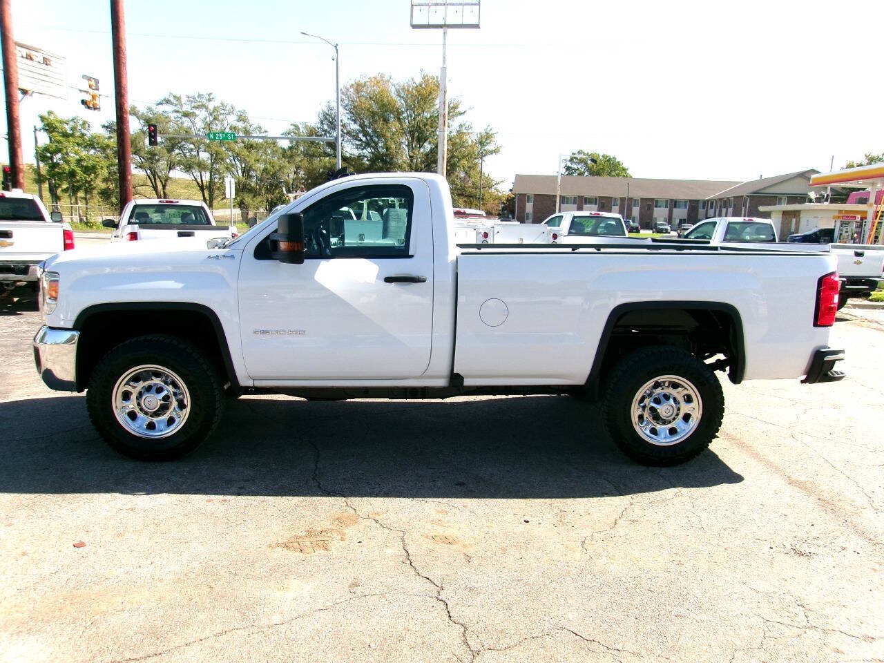Used 2016 GMC Sierra 3500 4x4 Regular Cab w/ Sierra Convenience Package image 6