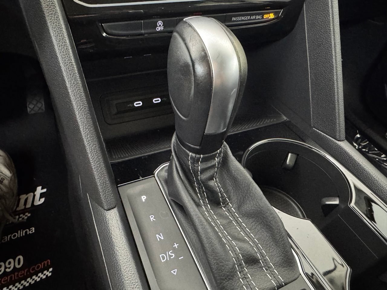 Used 2023 Volkswagen Atlas SE w/ Panoramic Sunroof Package FWD image 22