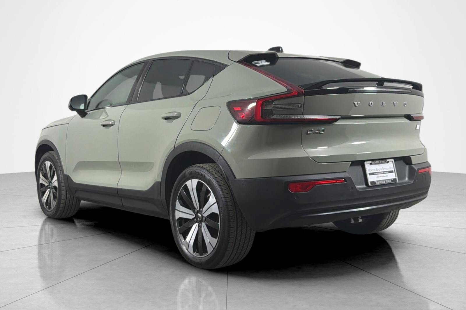 Used 2023 Volvo C40 P8 Recharge Plus AWD/4WD image 3