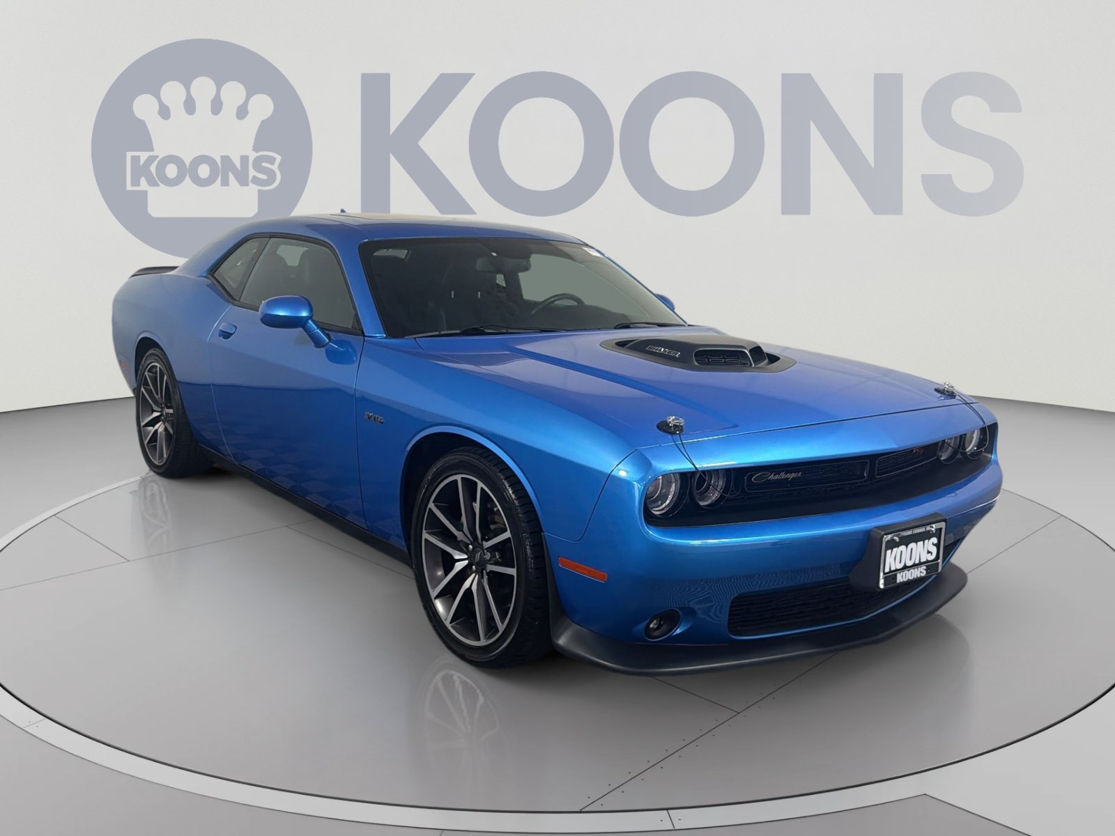 Used 2023 Dodge Challenger R/T w/ Plus Package RWD image 10