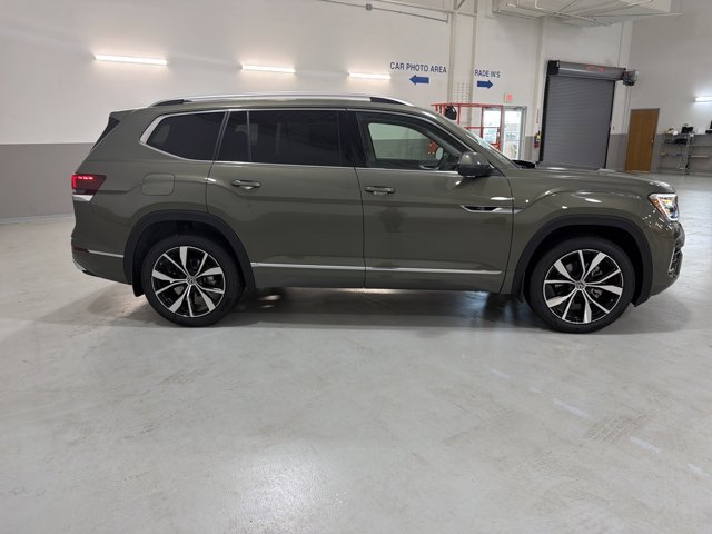 New 2026 Volkswagen Atlas SEL Premium R-Line AWD/4WD image 10