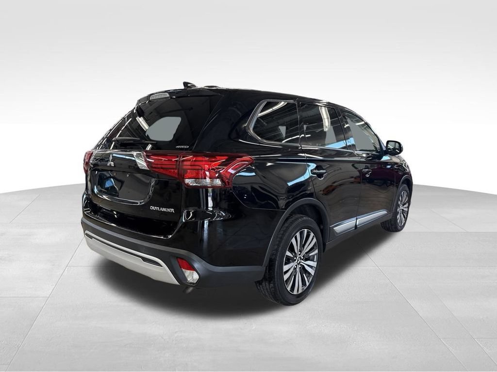 Used 2019 Mitsubishi Outlander SE AWD/4WD image 27