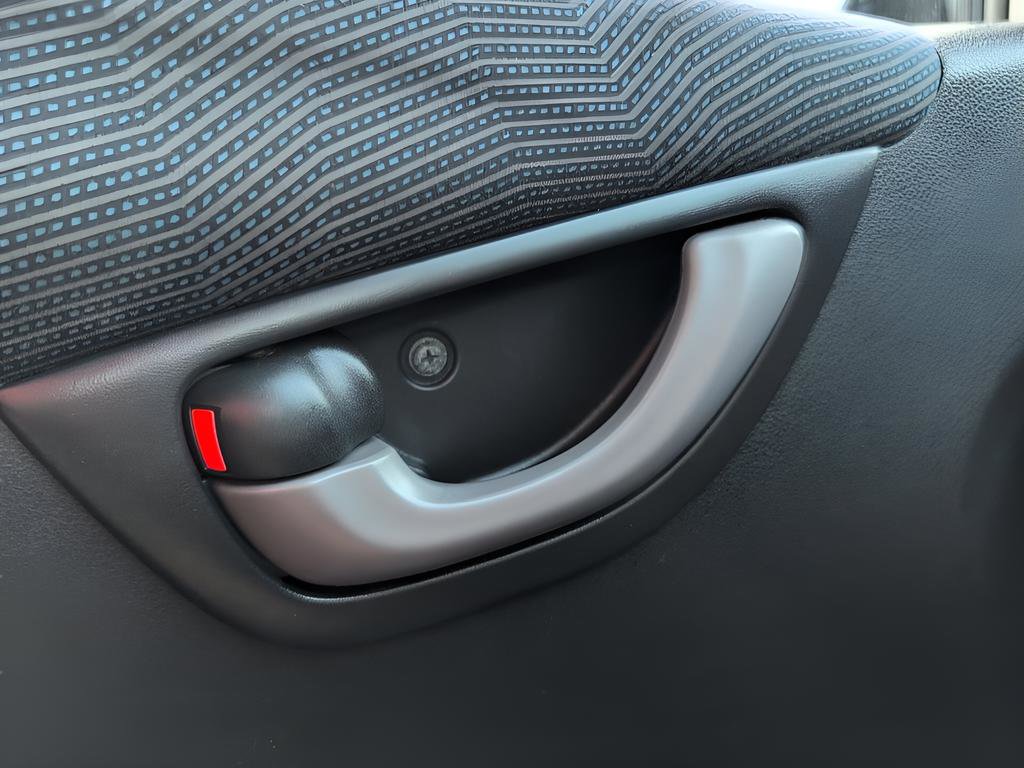 Used 2009 Honda Fit Sport image 17