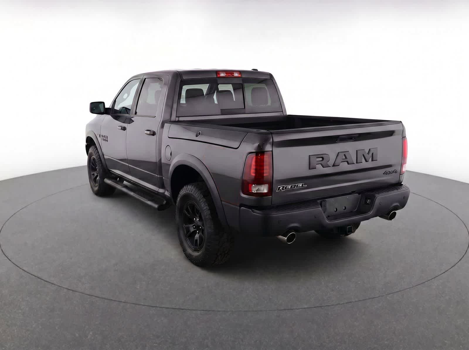 Used 2017 RAM 1500 Rebel w/ Luxury Group AWD/4WD image 3