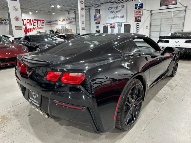 Used 2019 Chevrolet Corvette Stingray Coupe w/ Carbon Flash Badge Package RWD image 6