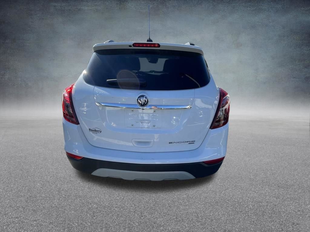 Used 2022 Buick Encore Preferred w/ Safety Package image 7
