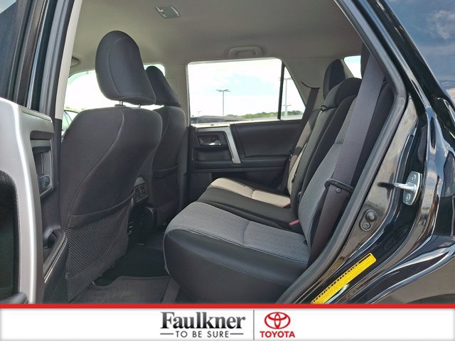 Certified 2016 Toyota 4Runner SR5 AWD/4WD image 10