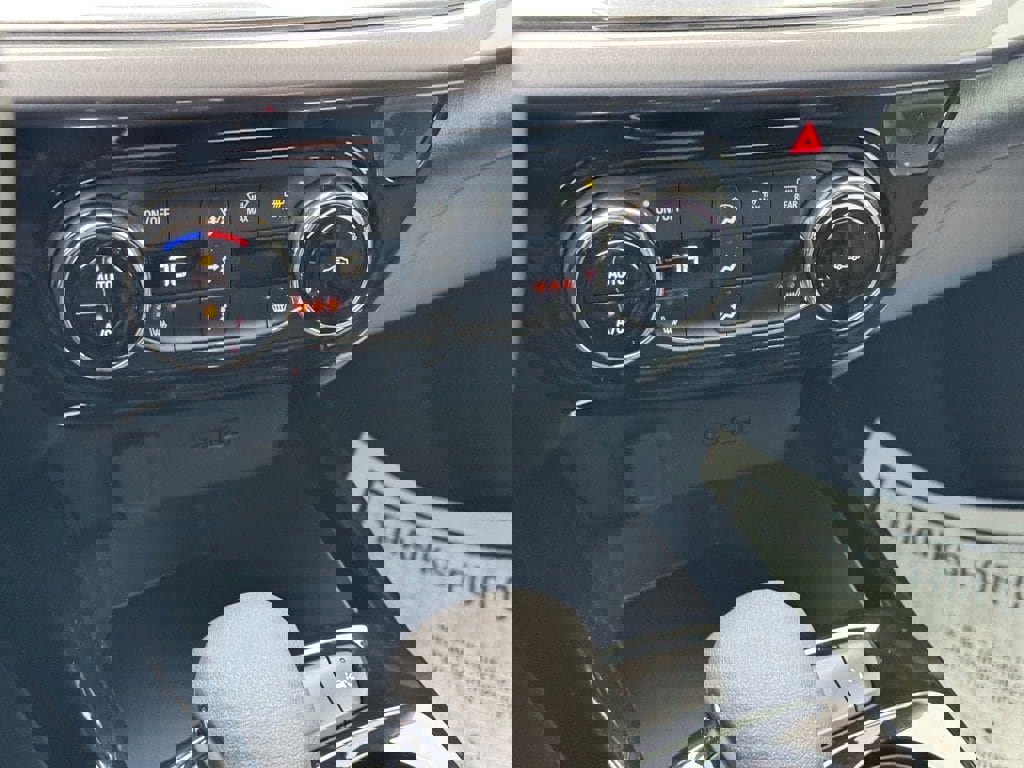 New 2026 Chevrolet Trax ACTIV image 18