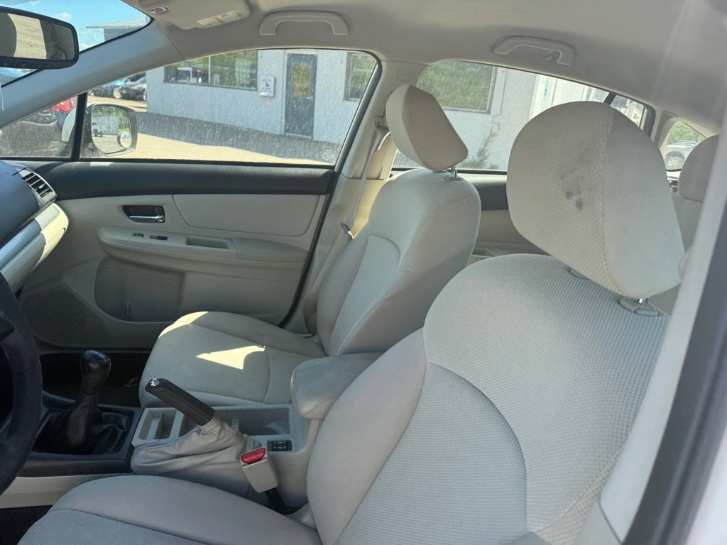Used 2013 Subaru Impreza 2.0i Premium AWD/4WD image 9