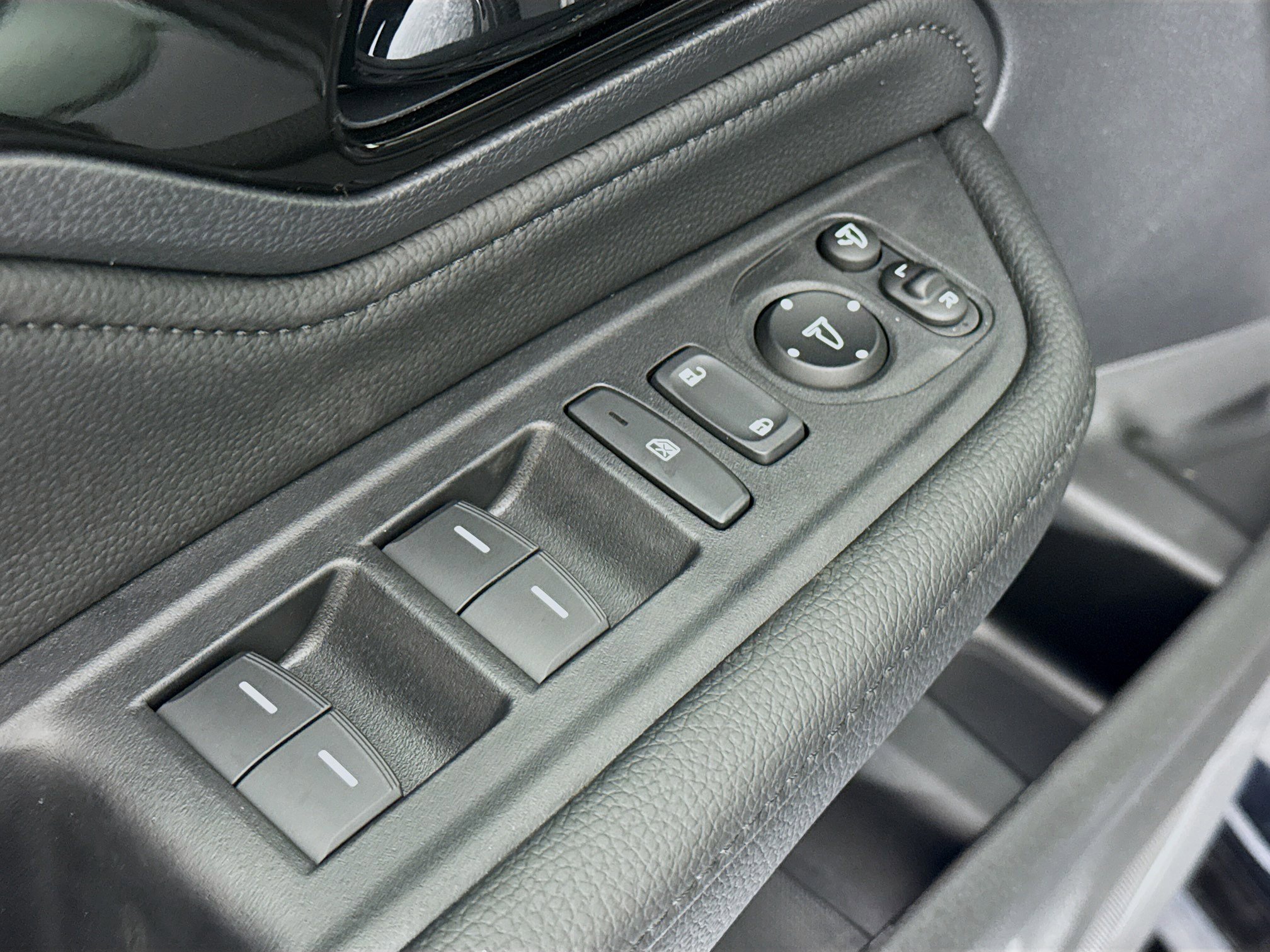 New 2026 Honda Odyssey Elite image 18