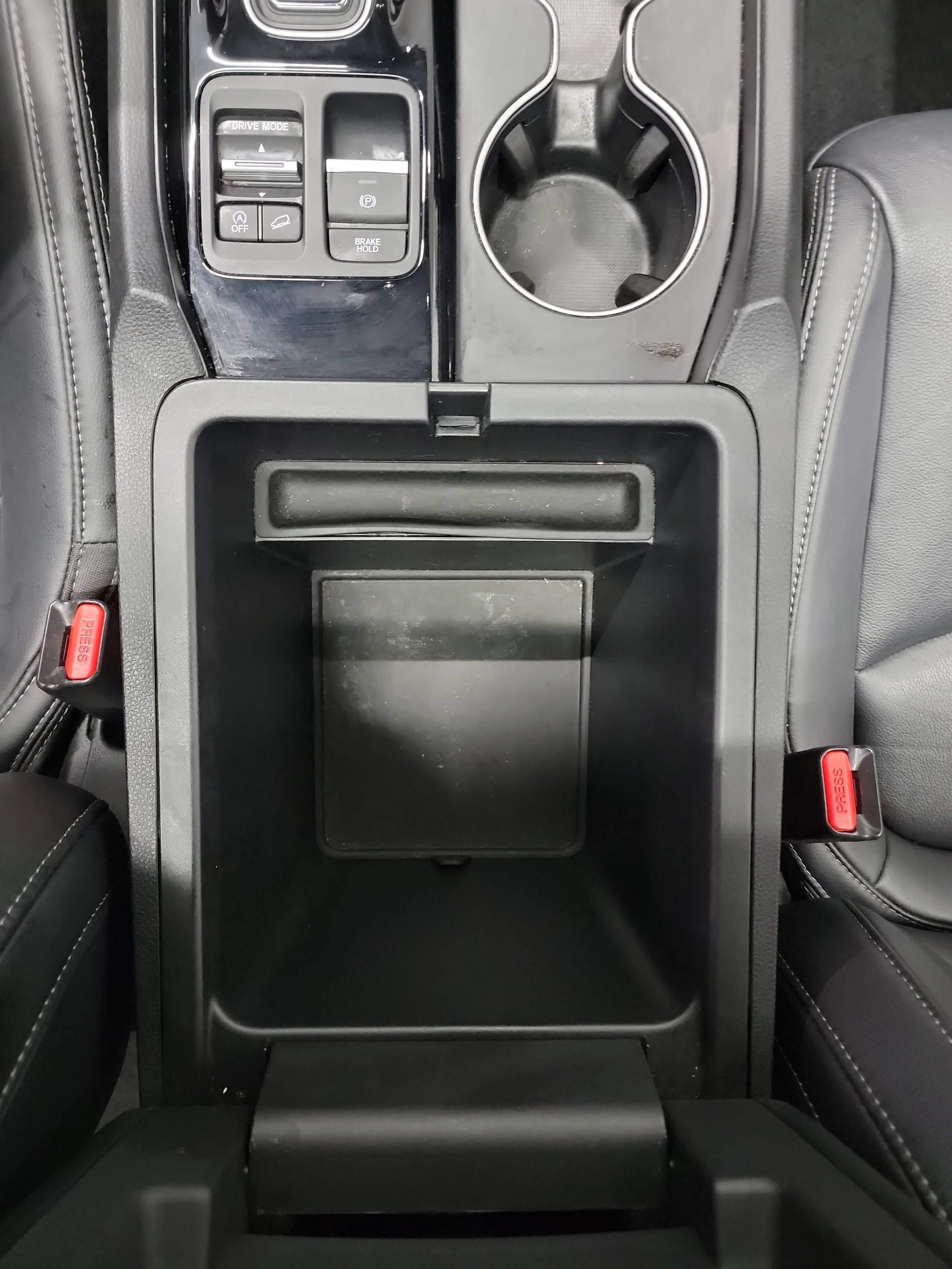 Used 2025 Honda Pilot Touring image 29
