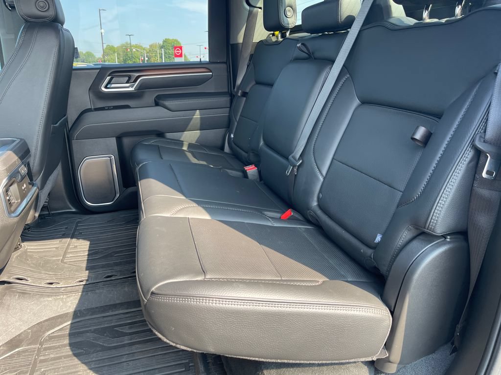 Used 2025 GMC Sierra 2500 Denali w/ Denali Reserve Package AWD/4WD image 15