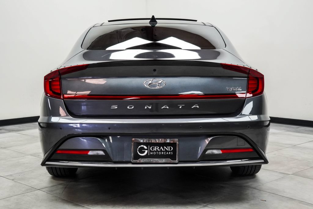 Used 2023 Hyundai Sonata Limited w/ Cargo Package FWD image 11