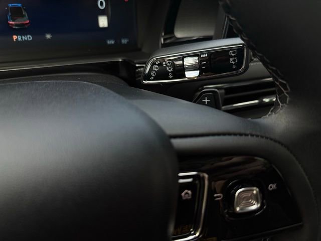 New 2026 Lincoln Corsair Premiere image 28