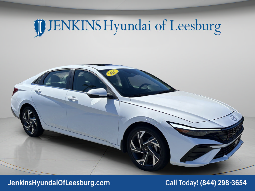 Certified 2025 Hyundai Elantra Limited FWD image 1