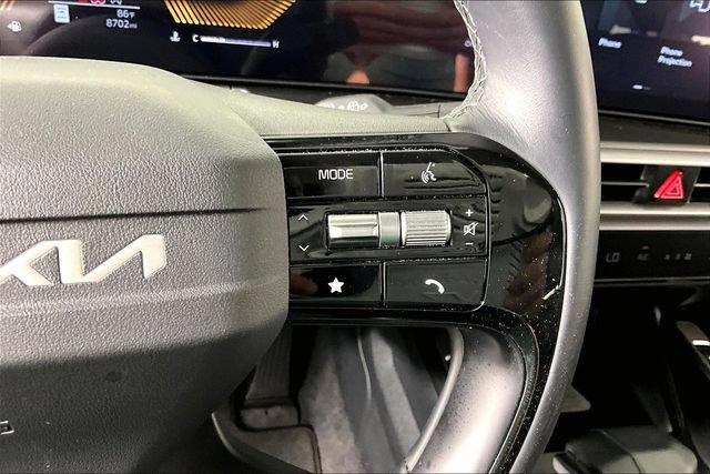 Certified 2026 Kia Sorento S w/ S Panoramic Sunroof Package FWD image 11