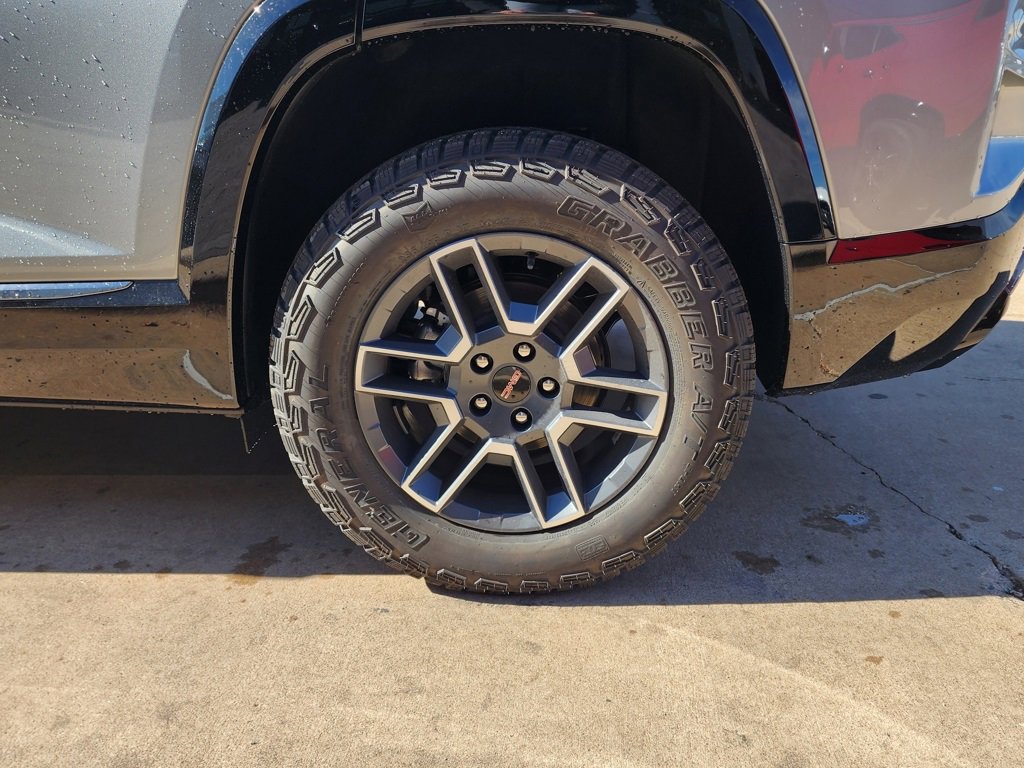 New 2026 GMC Terrain AT4 w/ Convenience Package III image 54