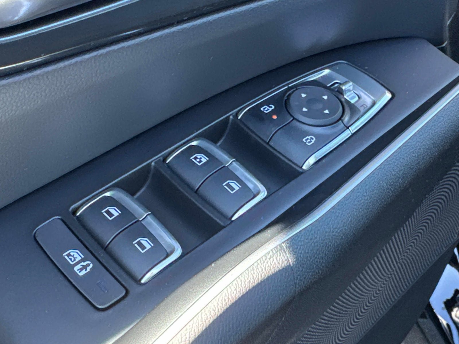 New 2026 Kia Sorento LX FWD image 15